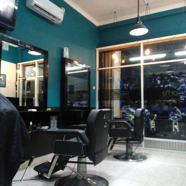Cilacap yang Berkilau: Metro Barber Shop, Solusi Kesehatan & Kecantikan Anda
